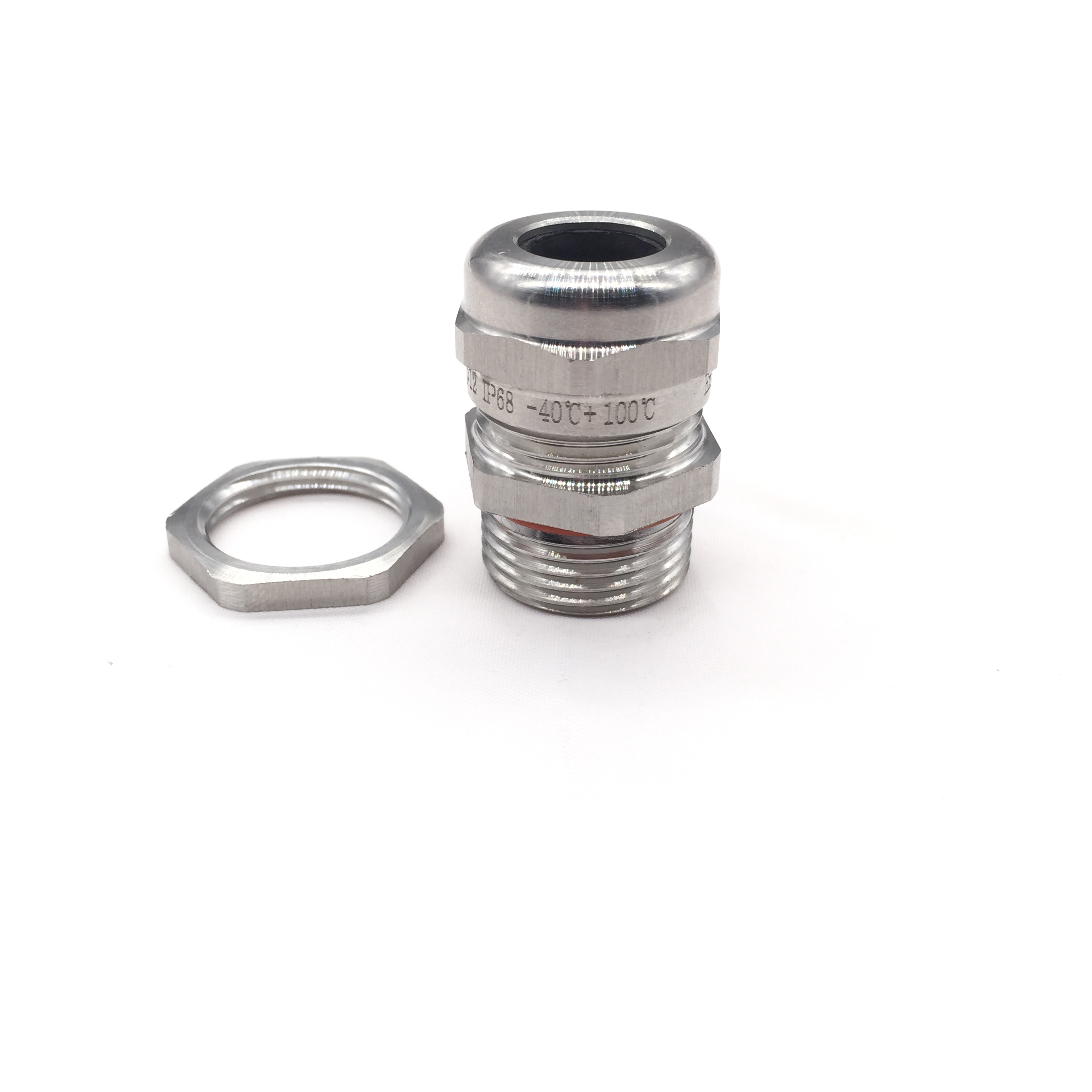 萊思得專業(yè)生產(chǎn)不銹鋼電纜接頭